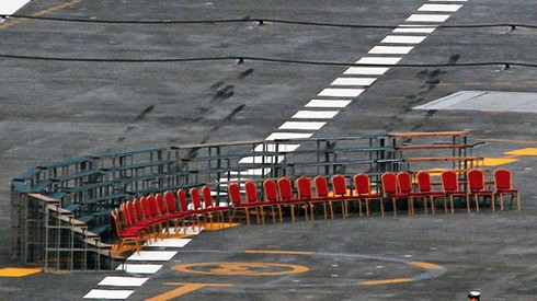 Trung Quốc đã có tiêm kích 'biết cách' hạ cánh trên tàu sân bay? - ảnh 1