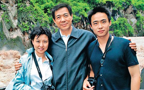 Bạc Qua Qua bác tin bị đưa về Trung Quốc - ảnh 1