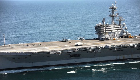 UAV tàng hình X-47B hạ cánh thành công trên tàu sân bay - ảnh 4