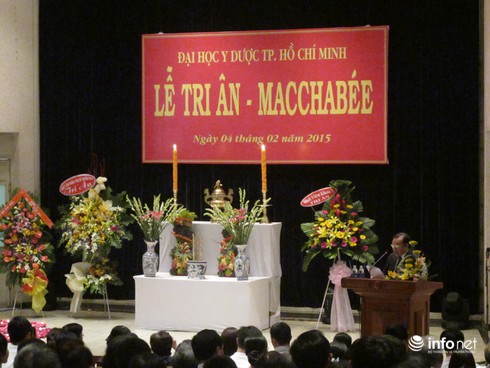 Trang nghiêm, xúc động Lễ tri ân những người hiến xác vì khoa học - ảnh 2