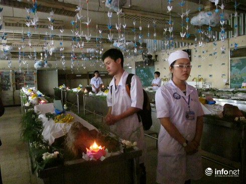 Trang nghiêm, xúc động Lễ tri ân những người hiến xác vì khoa học - ảnh 8