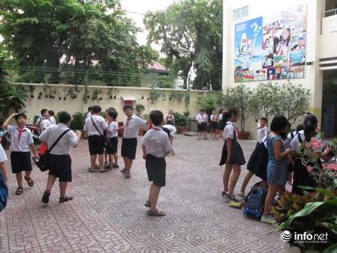 TPHCM: 64 học sinh tiểu học nghi ngộ độc thực phẩm - ảnh 1