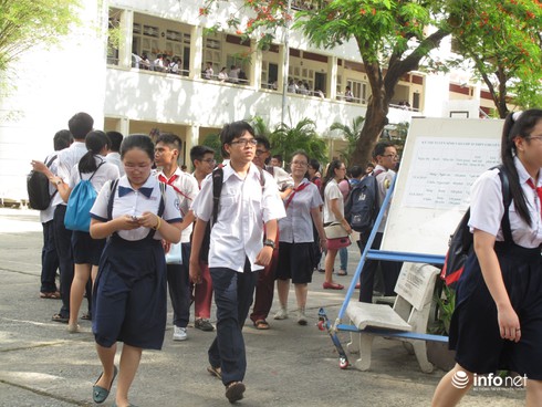 Thi vào lớp 10: Ngoại ngữ và Toán đều không dễ đạt điểm tối đa - ảnh 1