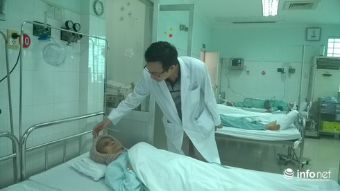 Phẫu thuật khối u cho bà mẹ Việt Nam Anh hùng 101 tuổi - ảnh 1