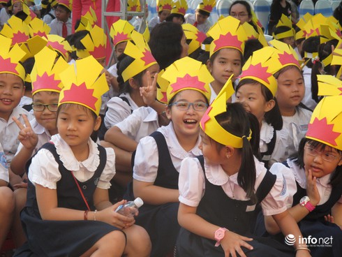 Bộ GD&ĐT yêu cầu thực hiện tuyển sinh đầu cấp qua Internet - ảnh 1