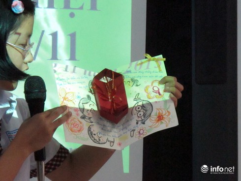 Xúc động những tấm thiệp handmade tri ân thầy cô - ảnh 3