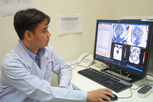 Loại bỏ u xơ tử cung to 9cm không cần phẫu thuật - ảnh 1