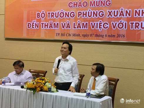 Bộ trưởng Bộ GD&ĐT: Sẽ không còn trường ĐH trực thuộc Bộ - ảnh 1