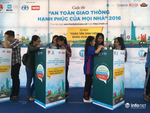Hàng nghìn sinh viên tham gia tìm hiểu Luật giao thông trực tuyến - ảnh 1