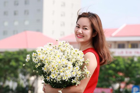 Xốn xang ngắm cúc họa mi giữa nắng phương Nam - ảnh 1