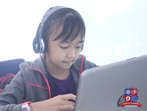 Hơn 20.000 thí sinh tham gia English Champion 2017 - ảnh 1