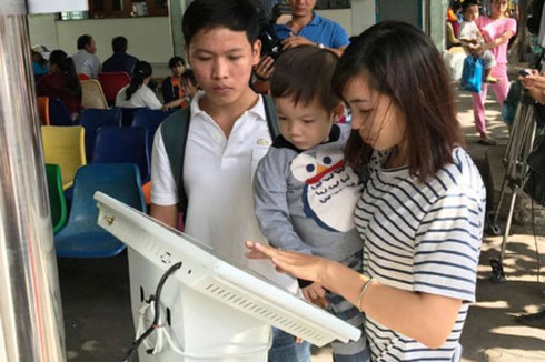 TP.HCM: 53 bệnh viện được lắp ki-ốt khảo sát không hài lòng của người bệnh - ảnh 1