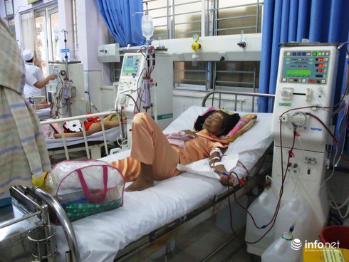 TPHCM: Bệnh viện quận chủ động rà soát quy trình chạy thận nhân tạo - ảnh 1