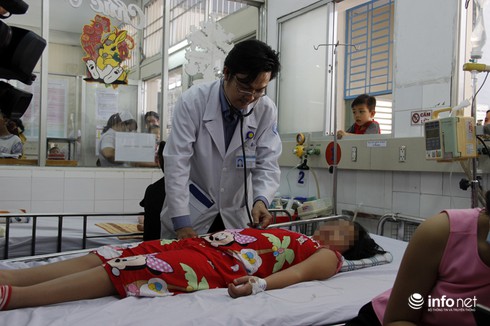 Sốc sốt xuất huyết: Đã có 2 bệnh nhi tử vong tại BV Nhi đồng 1 - ảnh 1