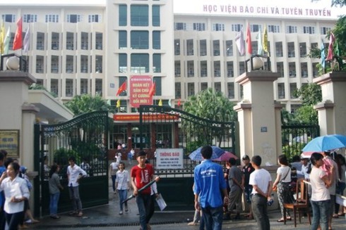 Trường Học viện Báo chí-Tuyên truyền sẽ hát Quốc ca thứ 2 hàng tuần - ảnh 1