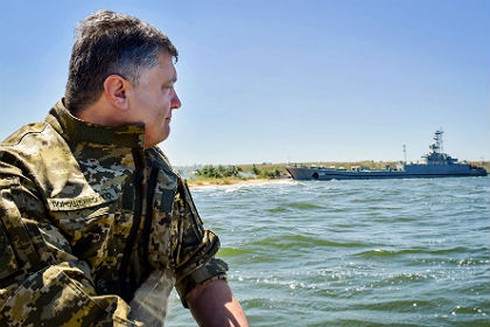 Tổng thống Ukraine sẽ trao 'quy chế tự trị đặc biệt' cho Crimea - ảnh 1