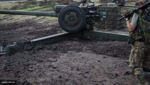 Tổng thống Poroshenko: Một tuần bình yên tại Donbass - ảnh 1