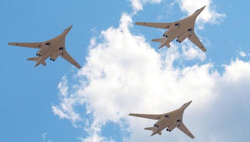 Quyết diệt tận gốc IS, Nga sử dụng máy bay ném bom hạng nặng tại Syria - ảnh 1