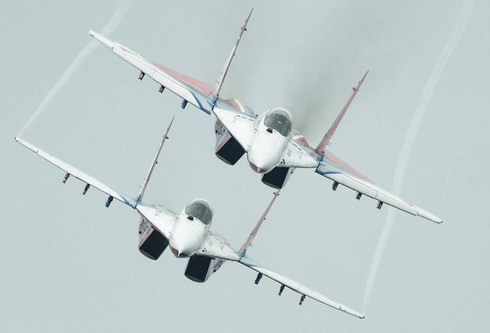 Indonesia chi mạnh tay mua 12 máy bay tiêm kích Su-35 - ảnh 1