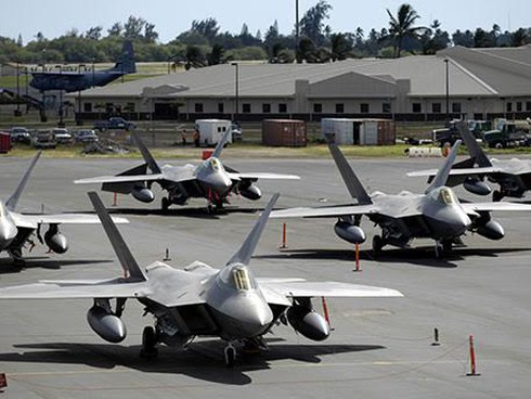 Tên lửa S-400 của Nga sẽ khiến Mỹ phải ngừng sử dụng F-22 ở Syria? - ảnh 1