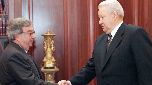 E. Primakov - Người giúp Nga chấm dứt