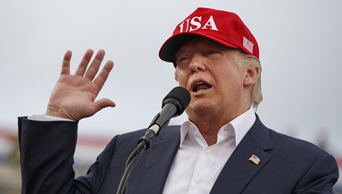 Donald Trump: Chỉ những kẻ ngu ngốc mới phản đối quan hệ với Nga - ảnh 1