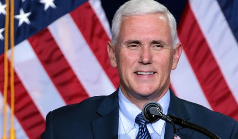 Phó Tổng thống Mỹ Mike Pence rắc rối vì hộp thư cá nhân - ảnh 1