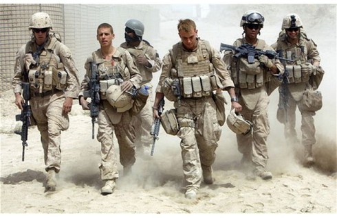 Mỹ không sẵn sàng trên 2 mặt trận, nên không tấn công Triều Tiên - ảnh 1