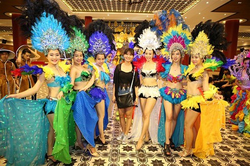 Tưng bừng đêm hội sắc màu châu Á tại Asia Park Đà Nẵng - ảnh 2