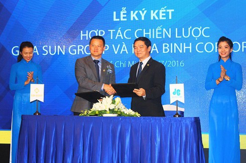 Tập đoàn Sun Group hợp tác chiến lược với Hòa Bình Corp - ảnh 2