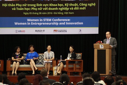 Hội nghị và triển lãm quốc tế nêu bật vai trò của phụ nữ - ảnh 2