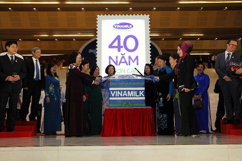 Vinamilk- 40 năm nuôi dưỡng ước mơ vươn cao Việt Nam - ảnh 2