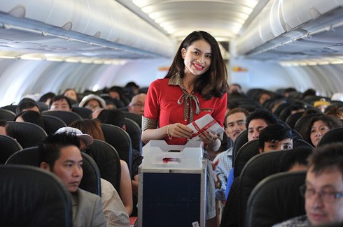 Triệu vé Vietjet tháng 10, tặng triệu nụ cười yêu thương - ảnh 2
