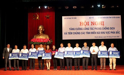 Vinamilk tiên phong trong sữa học đường, vì một Việt Nam vươn cao - ảnh 1