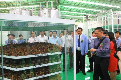 Khánh thành nhà máy nước giải khát Number One Chu Lai - ảnh 2