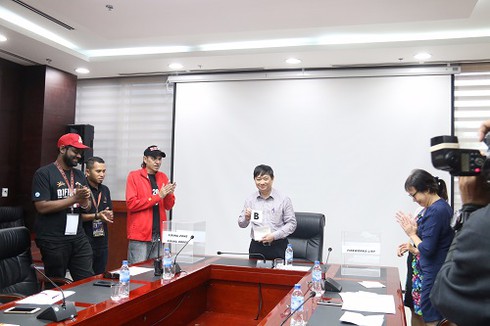 3 đội Anh, Úc, Ý tranh tài đêm chung kết pháo hoa DIFF 2017 - ảnh 2