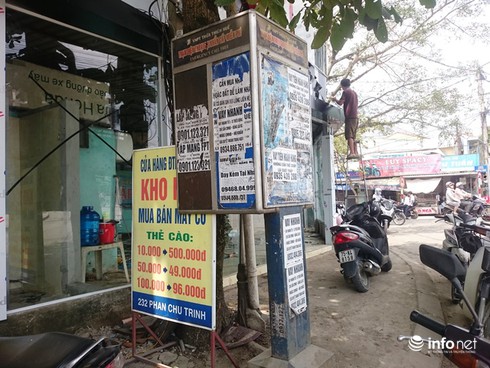 Quảng cáo, rao vặt, tờ rơi… bủa vây Cố đô Huế - ảnh 12