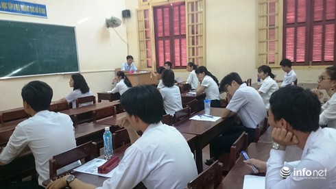 Huế: Hơn 13.000 thí sinh tham dự kỳ thi THPT Quốc gia 2017 - ảnh 9