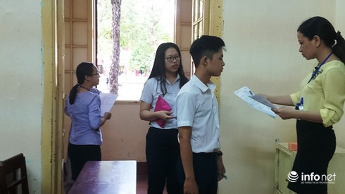 Huế: Hơn 13.000 thí sinh tham dự kỳ thi THPT Quốc gia 2017 - ảnh 7