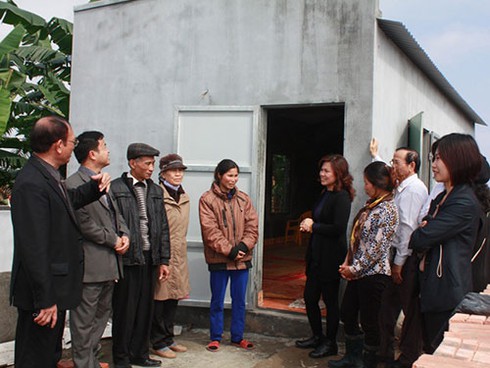 Vụ Tiên Lãng: Cho gia đình ông Vươn xây nhà, nhưng bắt phá công trình phụ - ảnh 1