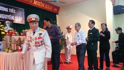 Nhiều xã, phường tổ chức Lễ dâng hương tưởng niệm Đại tướng - ảnh 11