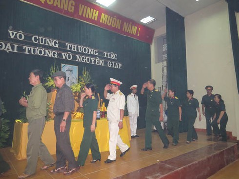 Nhiều xã, phường tổ chức Lễ dâng hương tưởng niệm Đại tướng - ảnh 9
