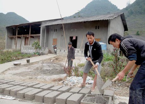 Đồng lòng, chung sức xây dựng nông thôn mới - ảnh 1