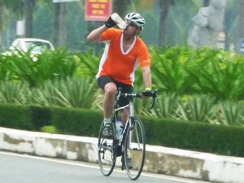 Du khách quốc tế đua tài bên bờ biển Đà Nẵng - ảnh 19