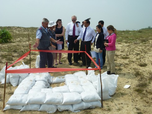 Khởi động dự án xử lý bom mìn tại Quảng Nam do Hoa Kỳ tài trợ - ảnh 4