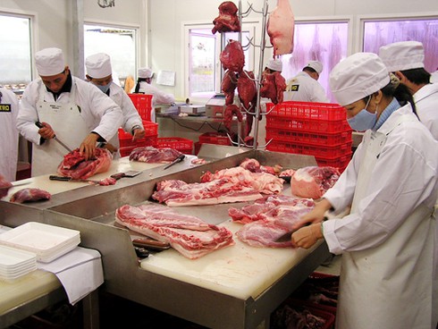 Đà Nẵng: Giá thịt heo bình ổn rẻ hơn thị trường 10-15% - ảnh 1