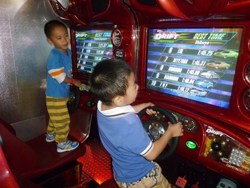 Khám phá du thuyền 5 sao của Mỹ cập cảng Huế - ảnh 9