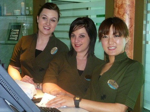 Khám phá du thuyền 5 sao của Mỹ cập cảng Huế - ảnh 19