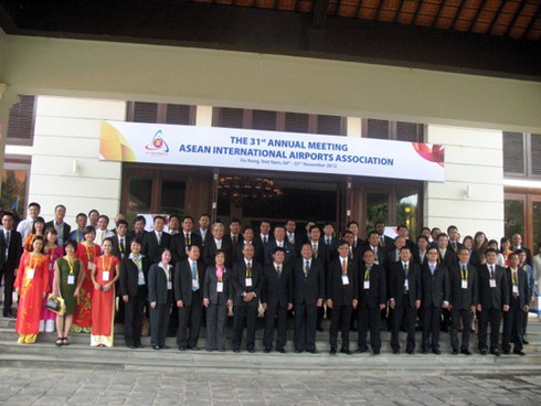 Các sân bay quốc tế ASEAN phát triển dịch vụ phi hàng không - ảnh 2
