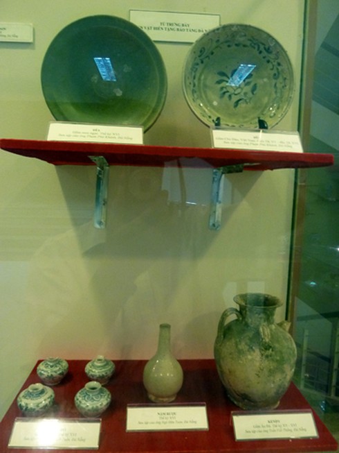 Xem người Đà Nẵng sưu tập cổ vật - ảnh 15